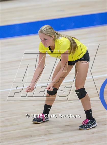 Thumbnail 1 in Bryant vs Fayetteville (AAA 7A 2nd Round Playoff) photogallery.