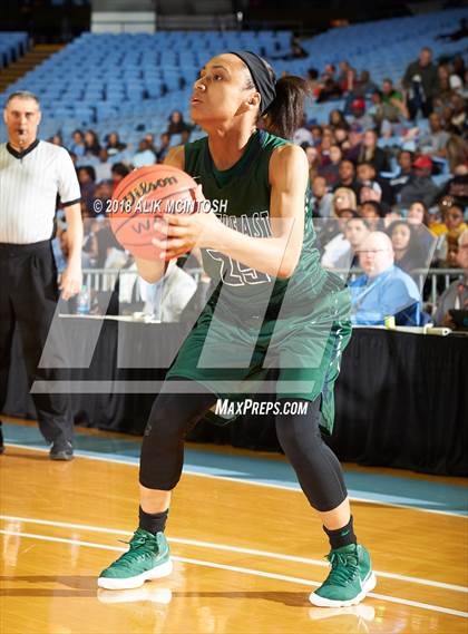 Thumbnail 3 in Southeast Raleigh vs. Northwest Guilford (NCHSAA 4A Final) photogallery.
