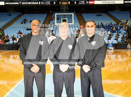 Thumbnail 3 in Southeast Raleigh vs. Northwest Guilford (NCHSAA 4A Final) photogallery.