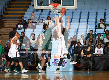 Thumbnail 3 in Southeast Raleigh vs. Northwest Guilford (NCHSAA 4A Final) photogallery.