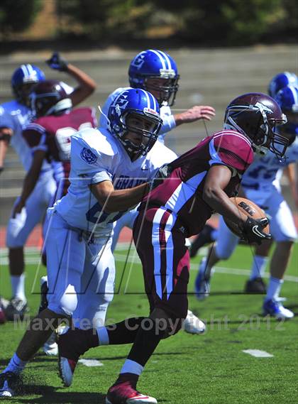 Thumbnail 2 in La Grande vs. Johnson (Football for Families) photogallery.