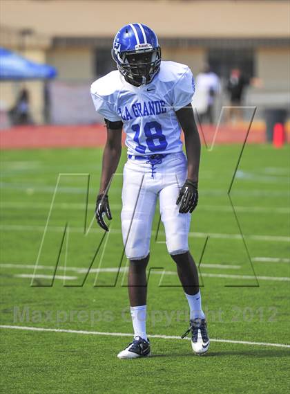 Thumbnail 1 in La Grande vs. Johnson (Football for Families) photogallery.