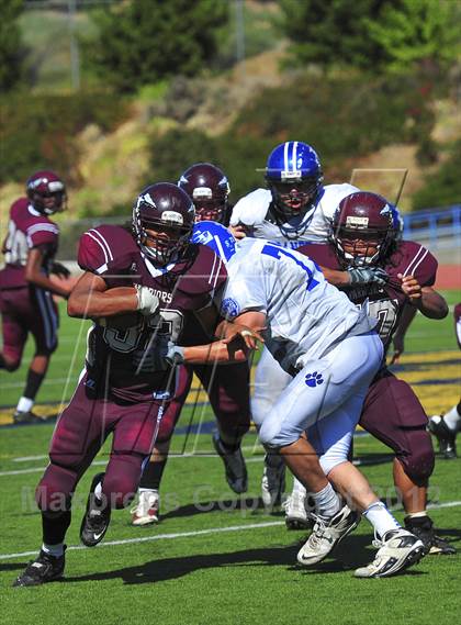 Thumbnail 2 in La Grande vs. Johnson (Football for Families) photogallery.