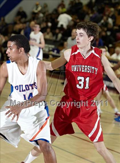 Thumbnail 1 in University vs. St. Joseph Notre Dame (CIF NorCal D5 Final) photogallery.