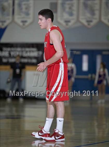 Thumbnail 2 in University vs. St. Joseph Notre Dame (CIF NorCal D5 Final) photogallery.