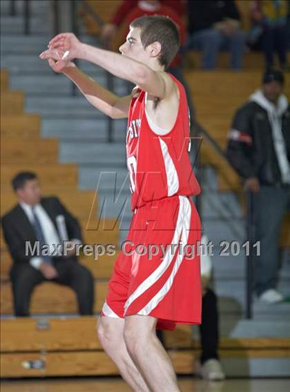 Thumbnail 2 in University vs. St. Joseph Notre Dame (CIF NorCal D5 Final) photogallery.