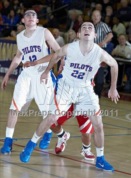 Thumbnail 3 in University vs. St. Joseph Notre Dame (CIF NorCal D5 Final) photogallery.