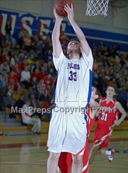 Thumbnail 2 in University vs. St. Joseph Notre Dame (CIF NorCal D5 Final) photogallery.
