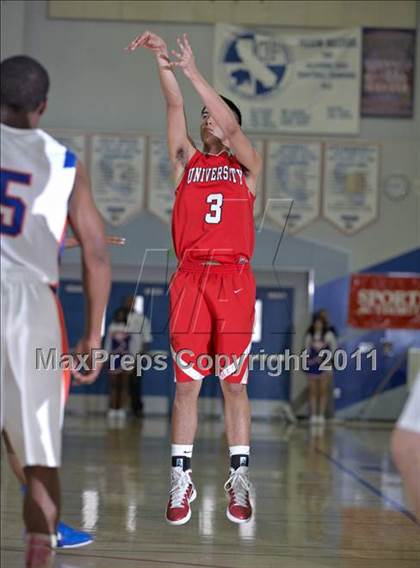 Thumbnail 3 in University vs. St. Joseph Notre Dame (CIF NorCal D5 Final) photogallery.