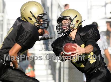 Thumbnail 2 in Citrus Valley vs. Silver Valley photogallery.