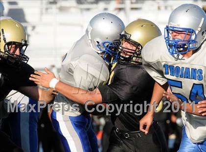 Thumbnail 1 in Citrus Valley vs. Silver Valley photogallery.