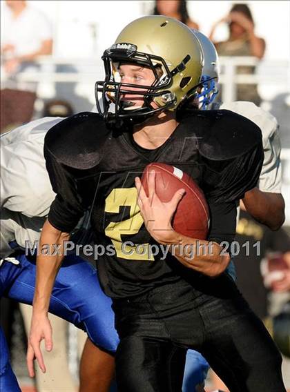 Thumbnail 1 in Citrus Valley vs. Silver Valley photogallery.