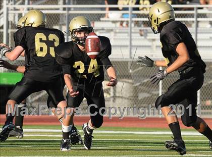Thumbnail 3 in Citrus Valley vs. Silver Valley photogallery.