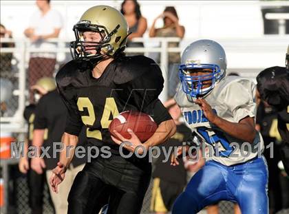 Thumbnail 3 in Citrus Valley vs. Silver Valley photogallery.