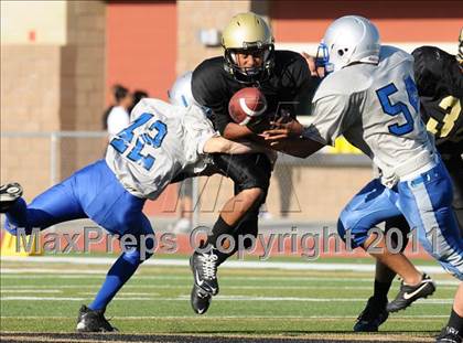 Thumbnail 2 in Citrus Valley vs. Silver Valley photogallery.
