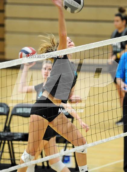 Thumbnail 2 in Long Beach Poly @ Aliso Niguel (CIF SS D1 Playoff) photogallery.