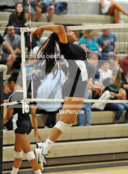 Thumbnail 2 in Long Beach Poly @ Aliso Niguel (CIF SS D1 Playoff) photogallery.