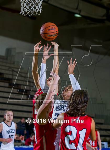 Thumbnail 3 in Our Lady of Mercy vs. Jamesville-DeWitt (NYSPHSAA Class A Semifinal) photogallery.