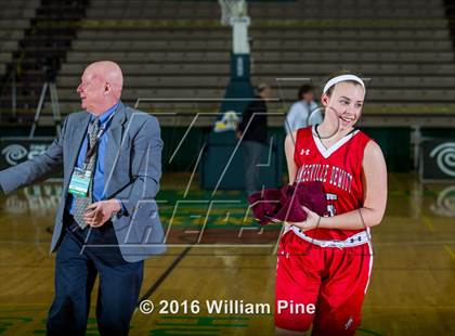 Thumbnail 1 in Our Lady of Mercy vs. Jamesville-DeWitt (NYSPHSAA Class A Semifinal) photogallery.