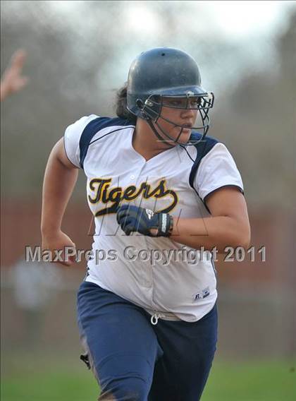 Thumbnail 3 in Liberty Ranch vs. Inderkum (Victory Pre-Season T.O.C.) photogallery.
