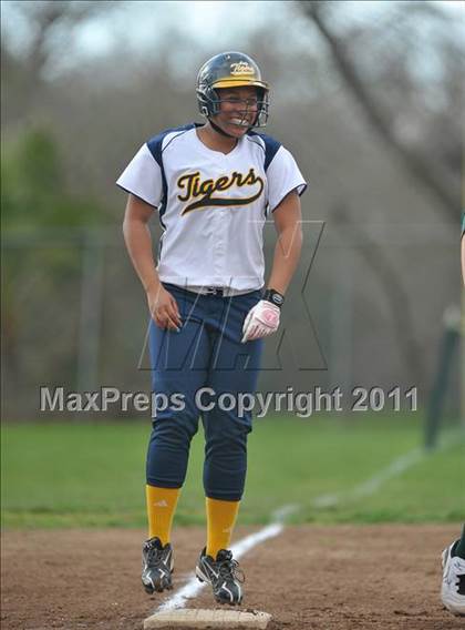 Thumbnail 1 in Liberty Ranch vs. Inderkum (Victory Pre-Season T.O.C.) photogallery.