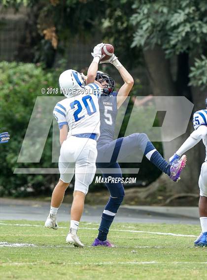 Thumbnail 2 in Cate @ Flintridge Prep photogallery.