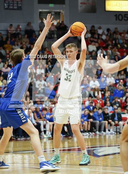 Thumbnail 3 in Snow Canyon vs. Dixie (UHSAA 4A Final) photogallery.