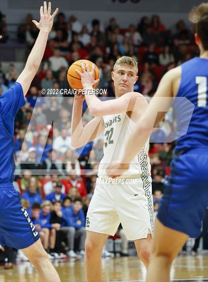 Thumbnail 2 in Snow Canyon vs. Dixie (UHSAA 4A Final) photogallery.