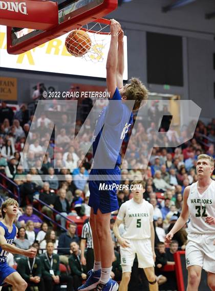 Thumbnail 2 in Snow Canyon vs. Dixie (UHSAA 4A Final) photogallery.