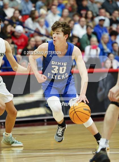 Thumbnail 2 in Snow Canyon vs. Dixie (UHSAA 4A Final) photogallery.