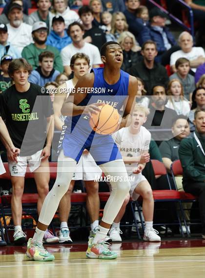 Thumbnail 2 in Snow Canyon vs. Dixie (UHSAA 4A Final) photogallery.