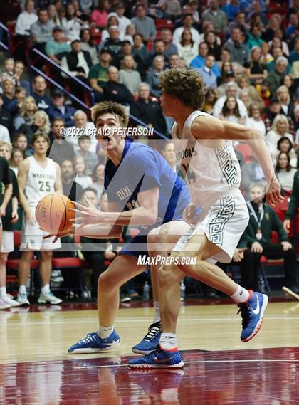 Thumbnail 2 in Snow Canyon vs. Dixie (UHSAA 4A Final) photogallery.