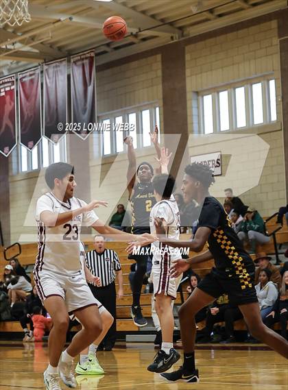 Thumbnail 3 in Ossining vs. Mount Vernon photogallery.