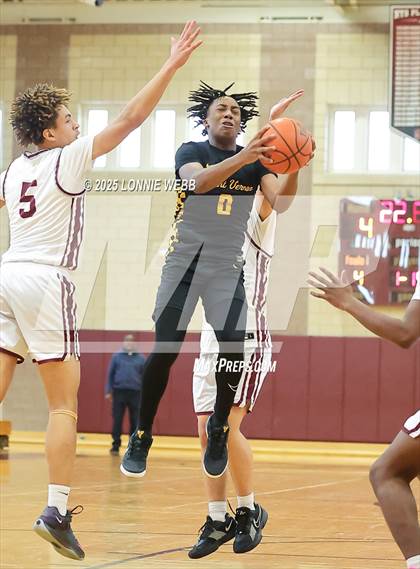 Thumbnail 2 in Ossining vs. Mount Vernon photogallery.
