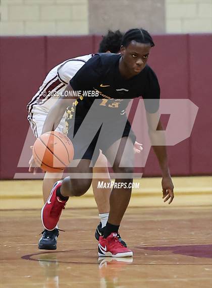 Thumbnail 2 in Ossining vs. Mount Vernon photogallery.