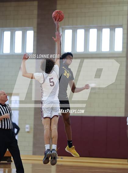 Thumbnail 3 in Ossining vs. Mount Vernon photogallery.