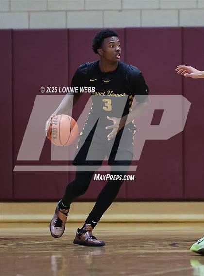 Thumbnail 2 in Ossining vs. Mount Vernon photogallery.