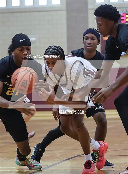 Thumbnail 2 in Ossining vs. Mount Vernon photogallery.