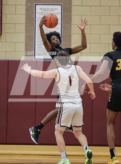 Thumbnail 2 in Ossining vs. Mount Vernon photogallery.