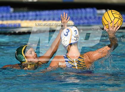 Thumbnail 2 in Mar Vista vs San Pasqual (17th ANNUAL DRAZ CLASSIC) photogallery.