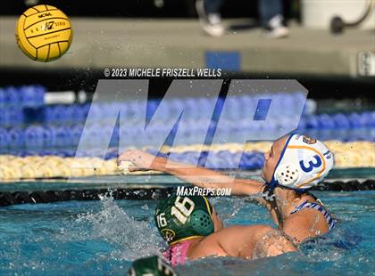 Thumbnail 2 in Mar Vista vs San Pasqual (17th ANNUAL DRAZ CLASSIC) photogallery.