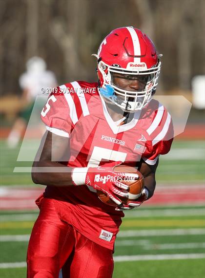 Thumbnail 3 in Wachusett Regional @ St. John's photogallery.