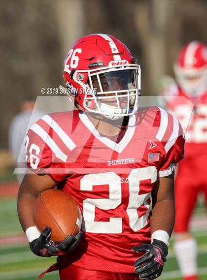 Thumbnail 3 in Wachusett Regional @ St. John's photogallery.