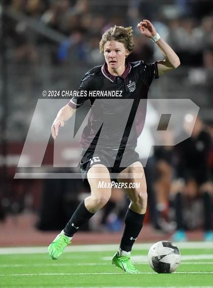 Thumbnail 2 in East View vs A&M Consolidated (UIL 5A Region III Area Playoff) photogallery.