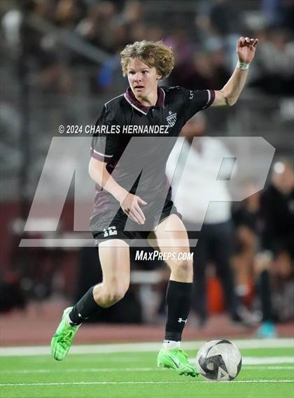 Thumbnail 3 in East View vs A&M Consolidated (UIL 5A Region III Area Playoff) photogallery.