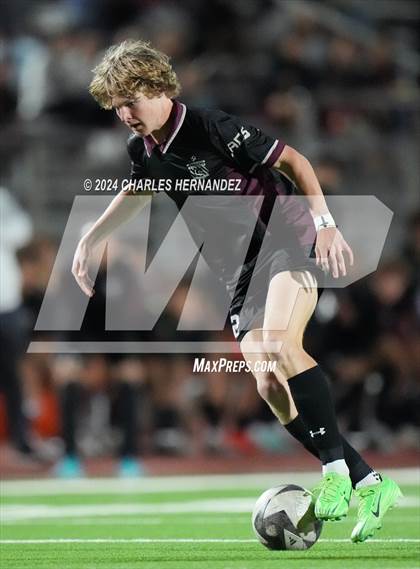 Thumbnail 2 in East View vs A&M Consolidated (UIL 5A Region III Area Playoff) photogallery.