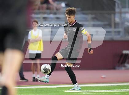 Thumbnail 1 in East View vs A&M Consolidated (UIL 5A Region III Area Playoff) photogallery.