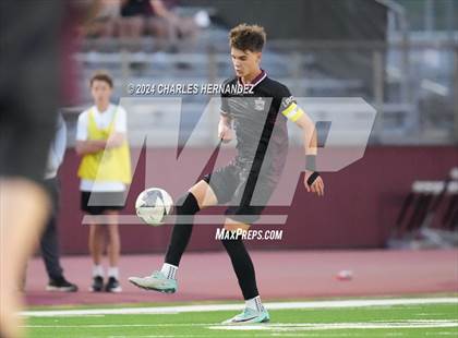 Thumbnail 3 in East View vs A&M Consolidated (UIL 5A Region III Area Playoff) photogallery.