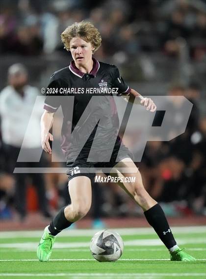 Thumbnail 3 in East View vs A&M Consolidated (UIL 5A Region III Area Playoff) photogallery.