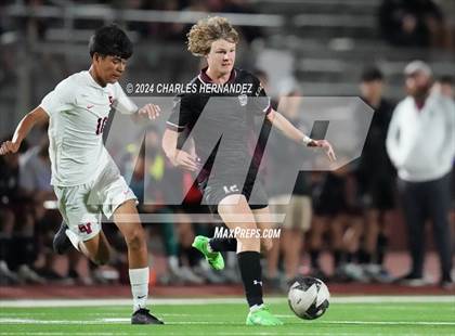 Thumbnail 2 in East View vs A&M Consolidated (UIL 5A Region III Area Playoff) photogallery.